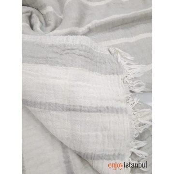 Monogrammed 3 Pieces New White Towels Set Grandeur 