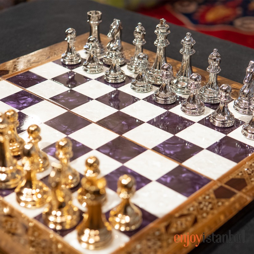 Royal Elegance: Handmade Red Walnut Chess Set with Mother of Pearl