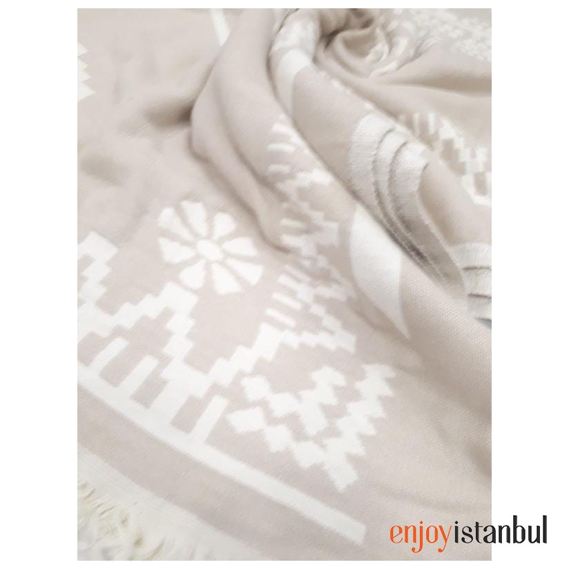 Geometric Turkish Towel / Throw