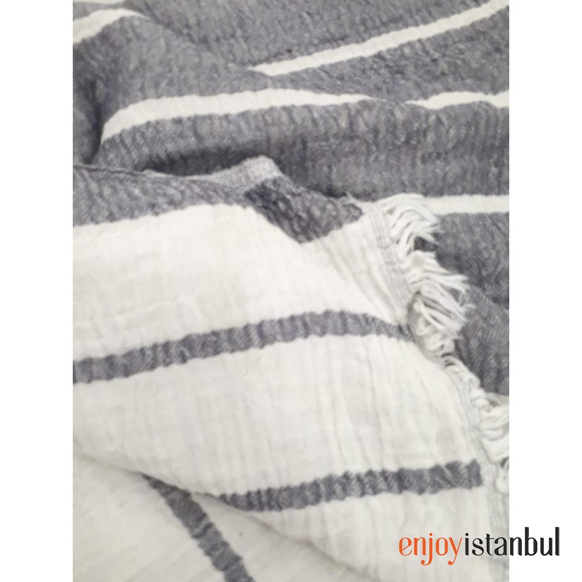 Grey and white patterned bath online towels