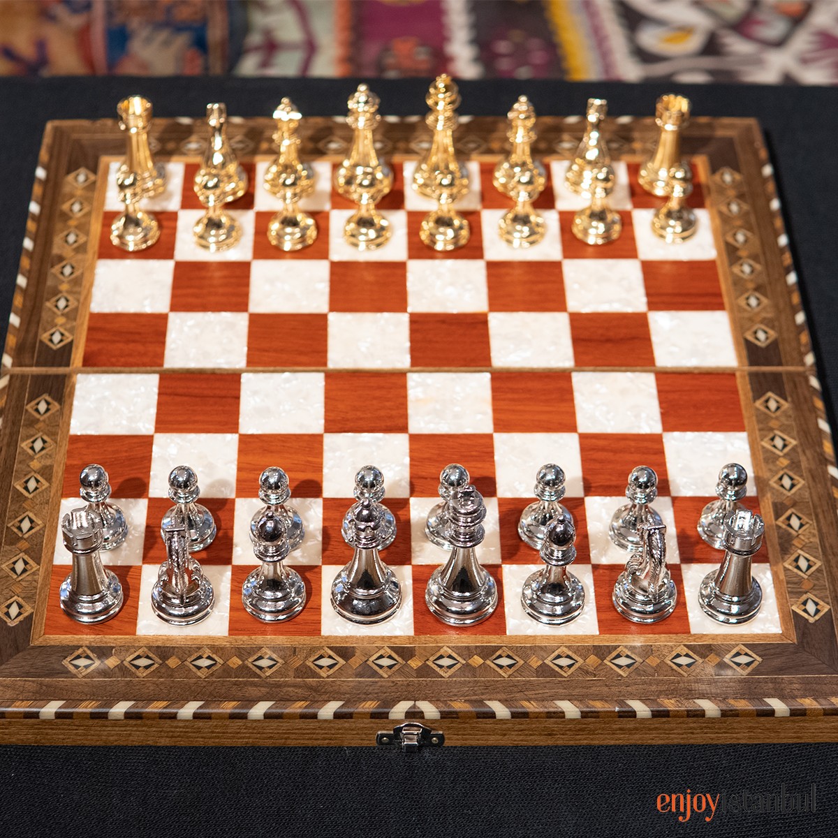 Royal Elegance: Handmade Red Walnut Chess Set with Mother of Pearl