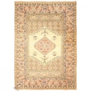 Gordes Carpet - 5'X6.9'/1.5X2.1 Mt.