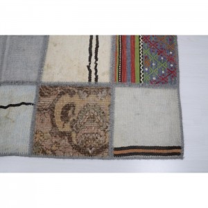 Vintage Patchwork  Rug - 5.6'X7.9'/1.7X2.4 Mt.