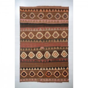 Anatolian Kilim Rug- 5.6'X8.7'/1.7X2.7 Mt.