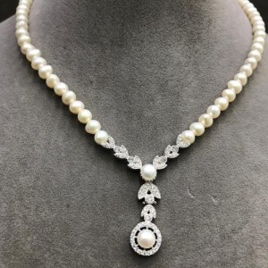 Pearl Necklace