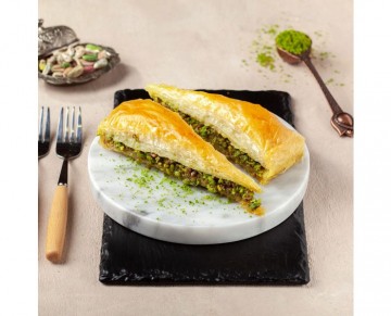 Carrot Slice Baklava (1 KG)